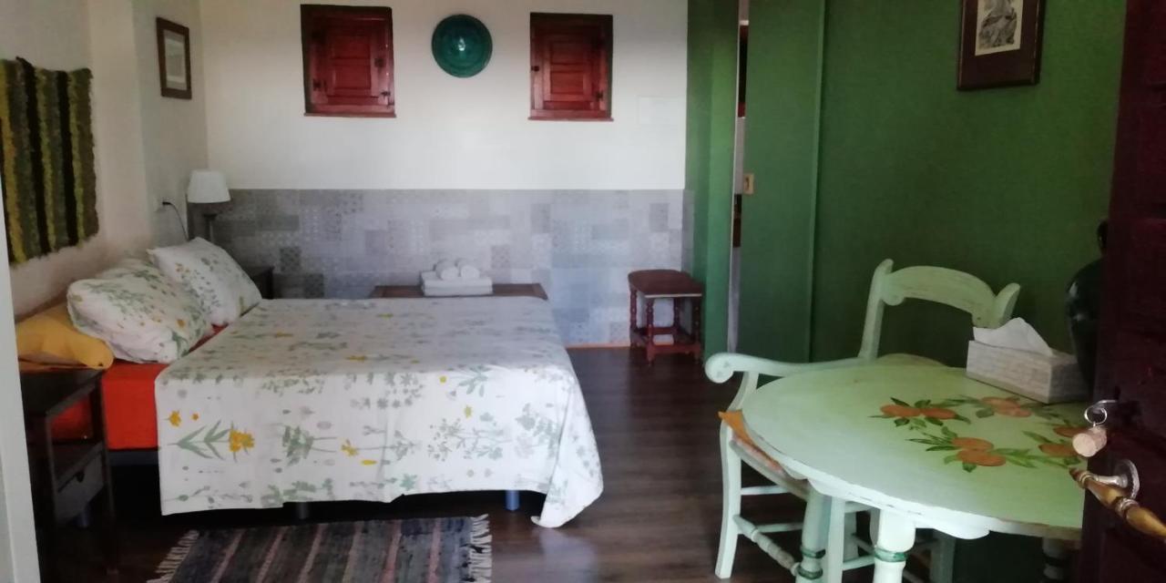 La Escuela Del Campo Bed & Breakfast Setenil De Las Bodegas ภายนอก รูปภาพ
